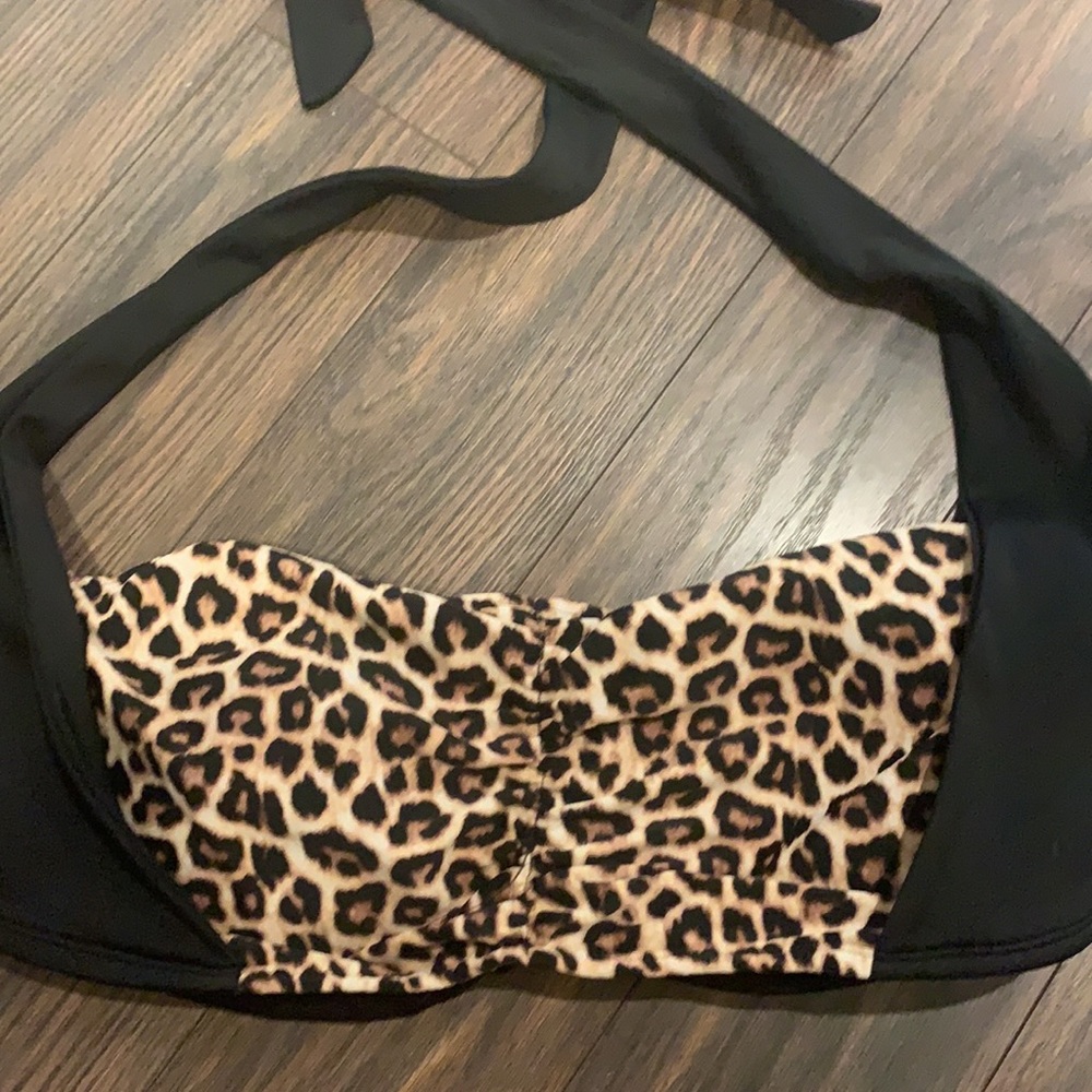 Forever 21 Leopard Print Two Piece Swim Suit - Picture 2 of 5